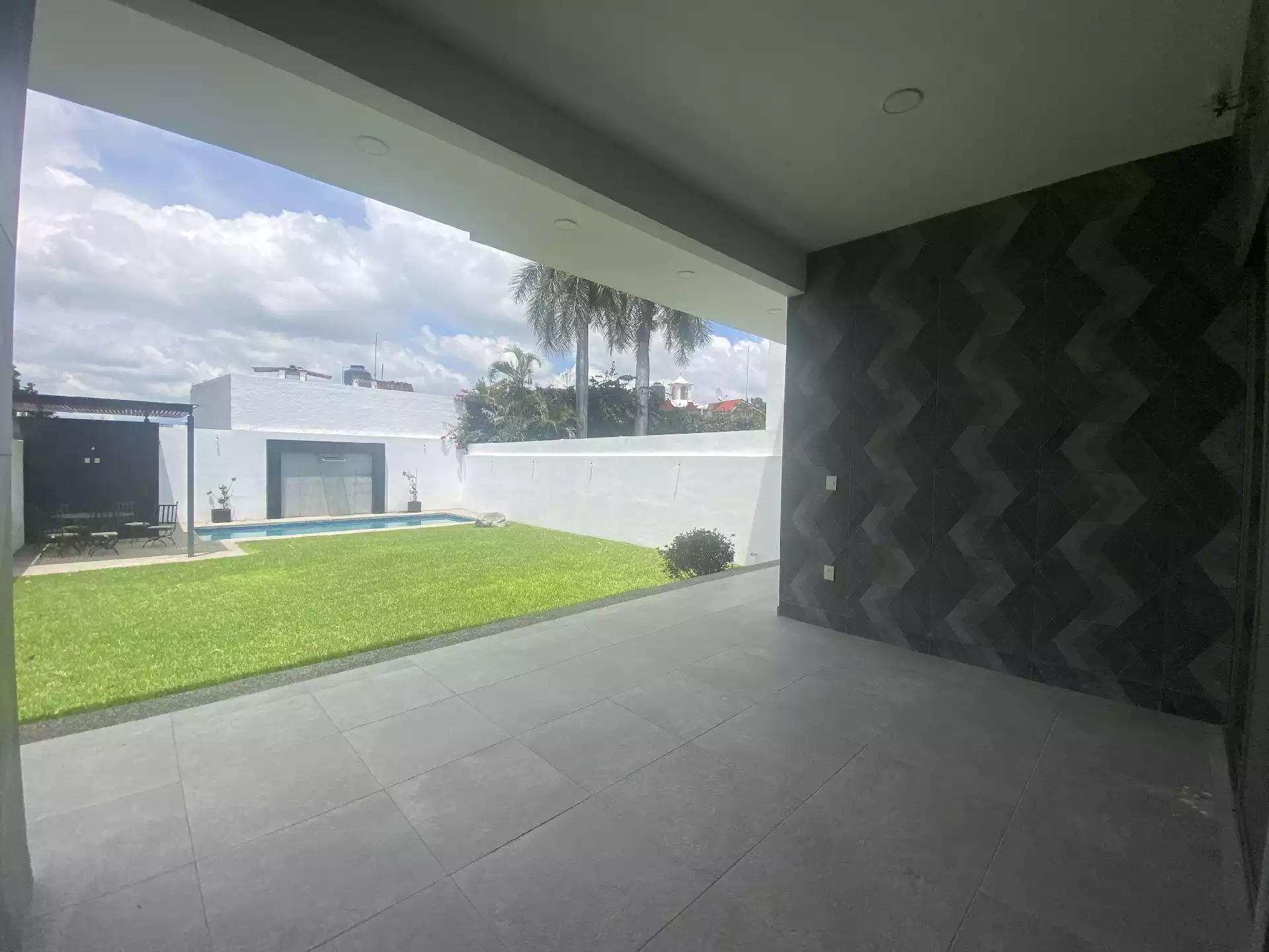 Casa en PREVENTA con Vigilancia en Fraccionamiento Burgos de Cuernavaca