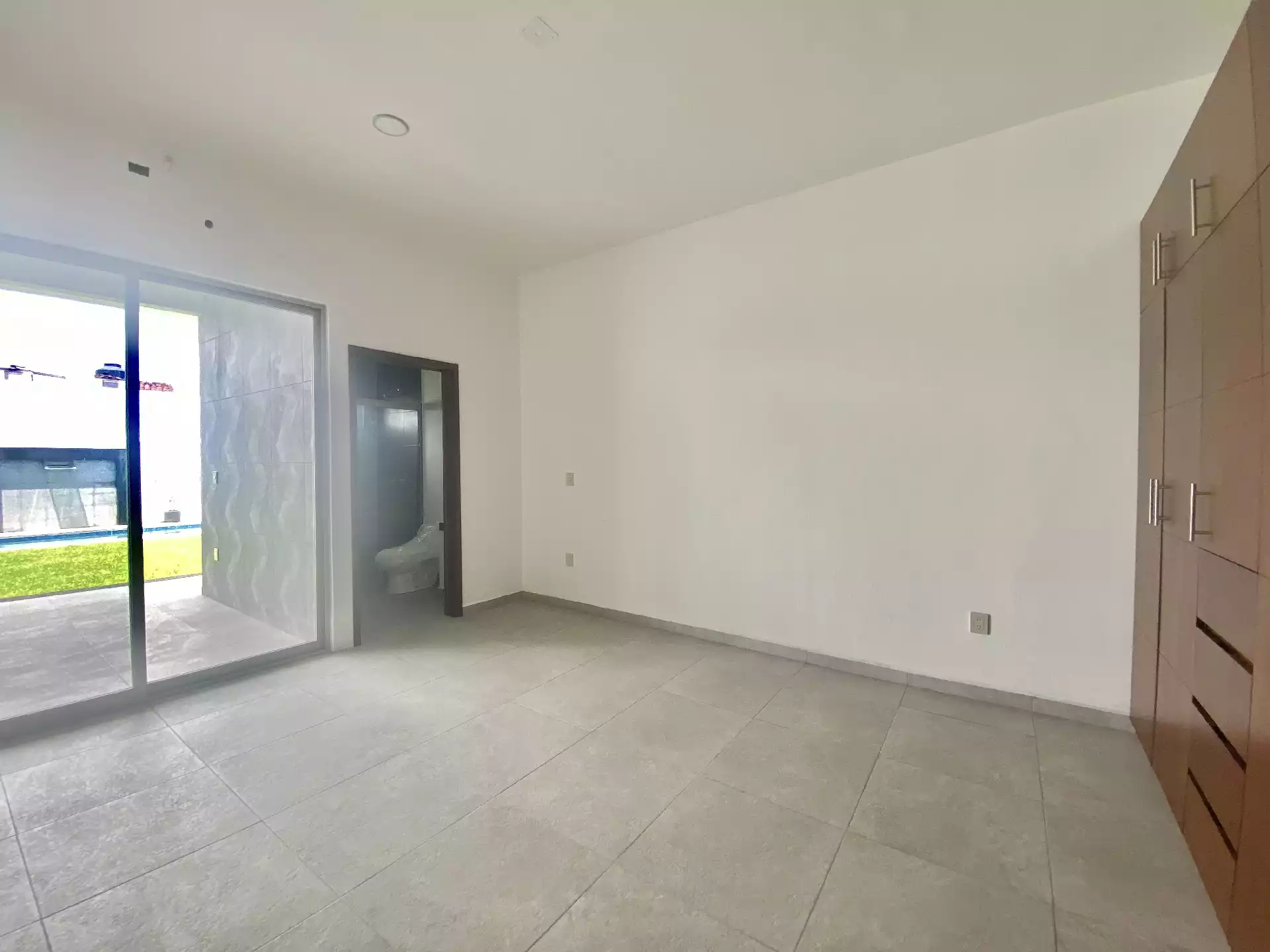 Casa en PREVENTA con Vigilancia en Fraccionamiento Burgos de Cuernavaca