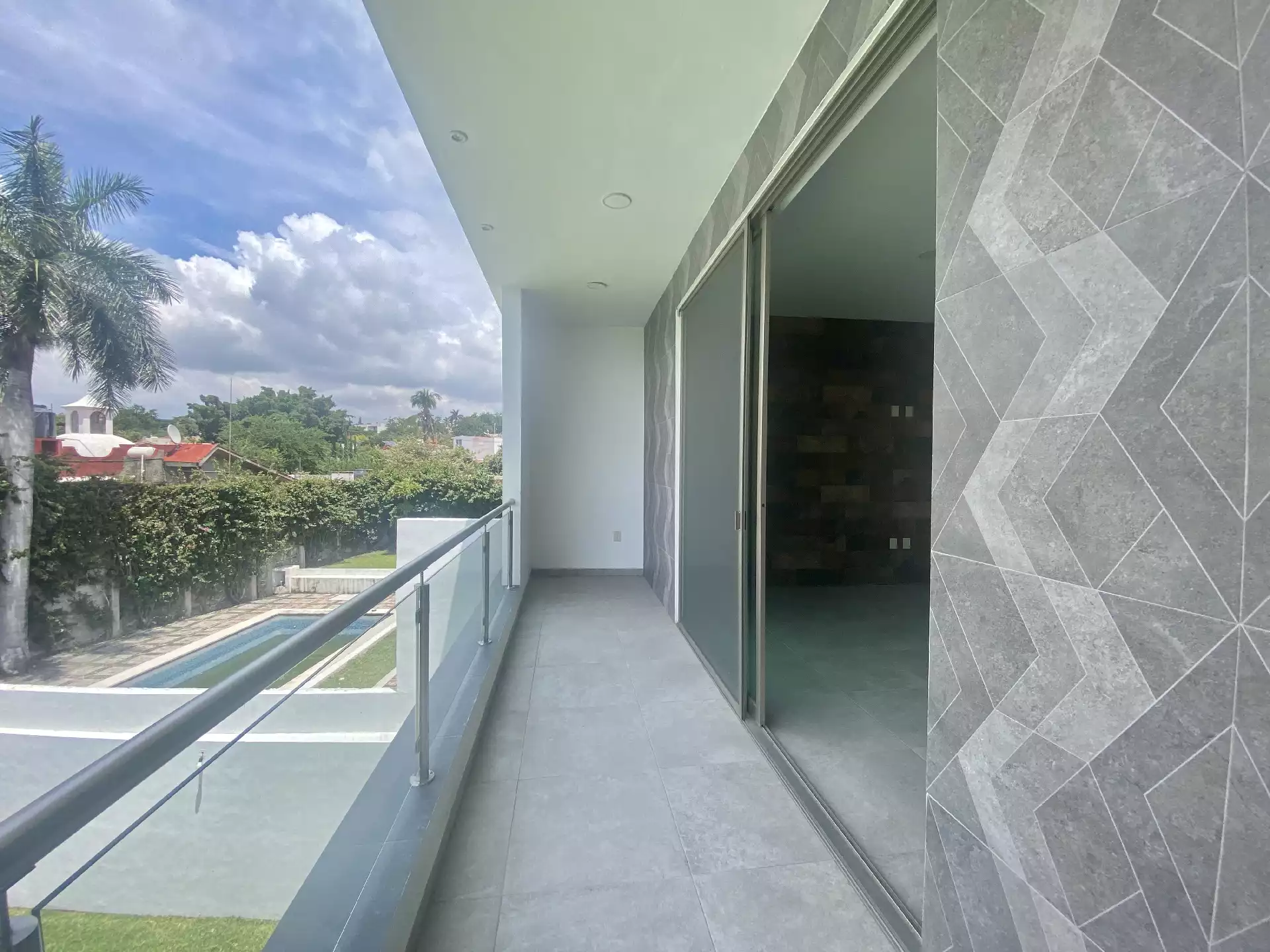 Casa en PREVENTA con Vigilancia en Fraccionamiento Burgos de Cuernavaca