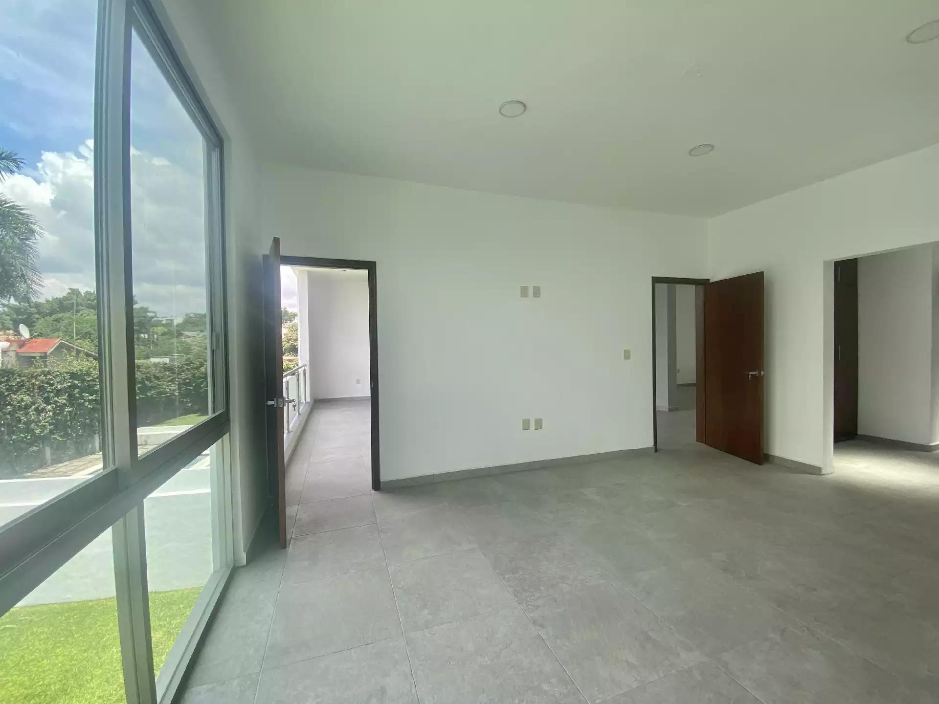 Casa en PREVENTA con Vigilancia en Fraccionamiento Burgos de Cuernavaca