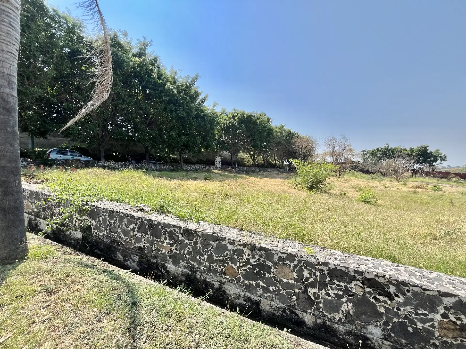 Terreno en venta en Fraccionamiento Real de Tezoyuca a 5 min del Tec de Monterrey Campus Cuernavaca