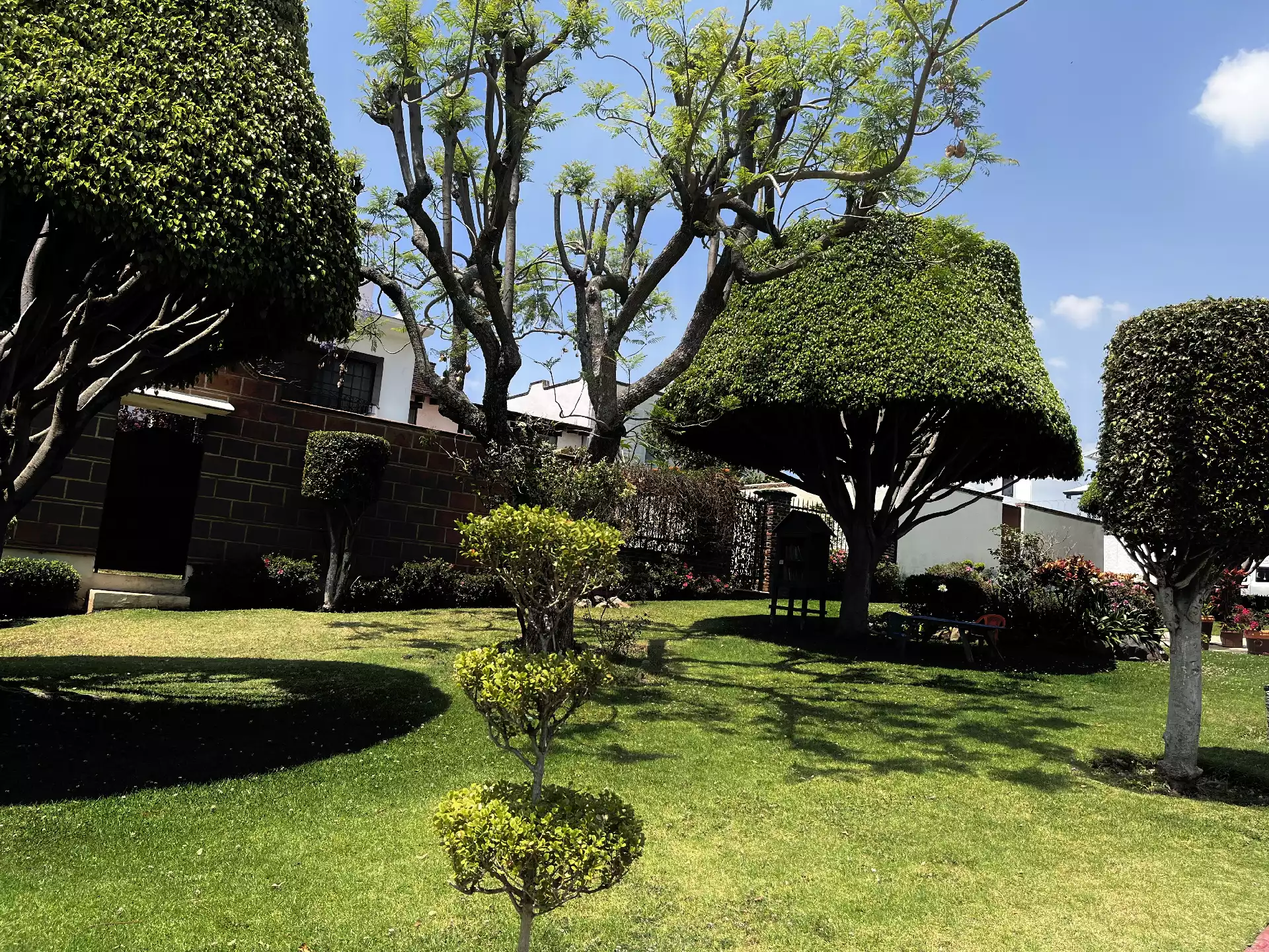 Casa en Renta  Amueblada con Vigilancia en Zona Norte de Cuernavaca.