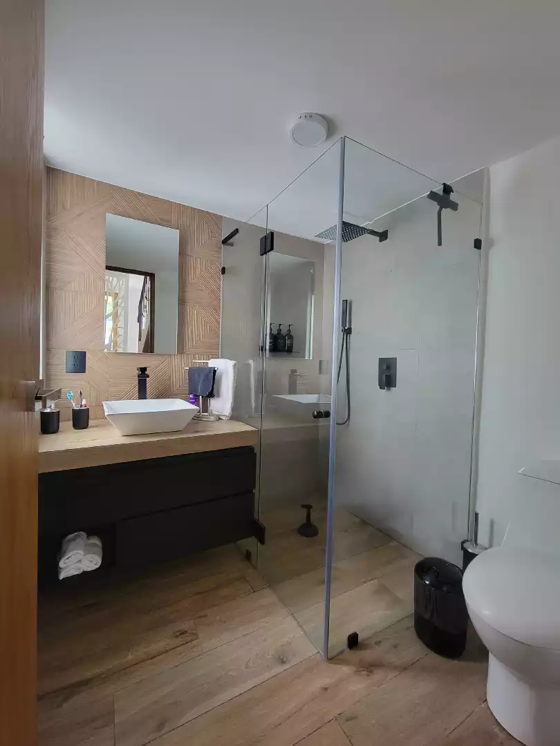 CASA EN  VENTA  EN  FRACCIONAMIENTO. CON  VIGILANCIA LA  CAÑADA  CUERNAVACA MORELOS