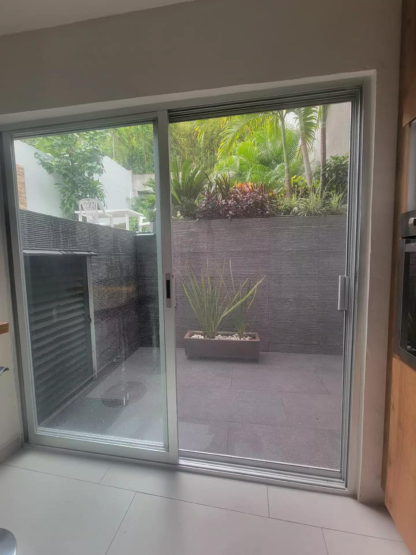 CASA EN  VENTA  EN  FRACCIONAMIENTO. CON  VIGILANCIA LA  CAÑADA  CUERNAVACA MORELOS