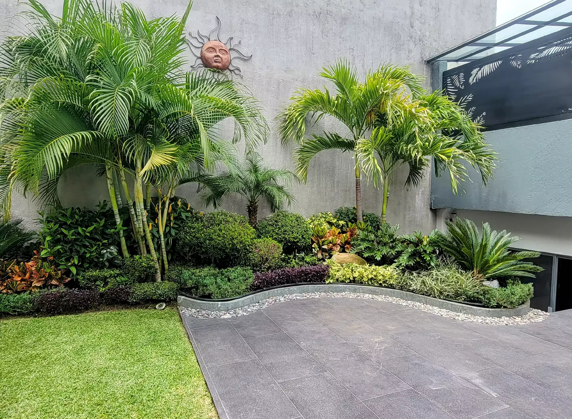 CASA EN  VENTA  EN  FRACCIONAMIENTO. CON  VIGILANCIA LA  CAÑADA  CUERNAVACA MORELOS