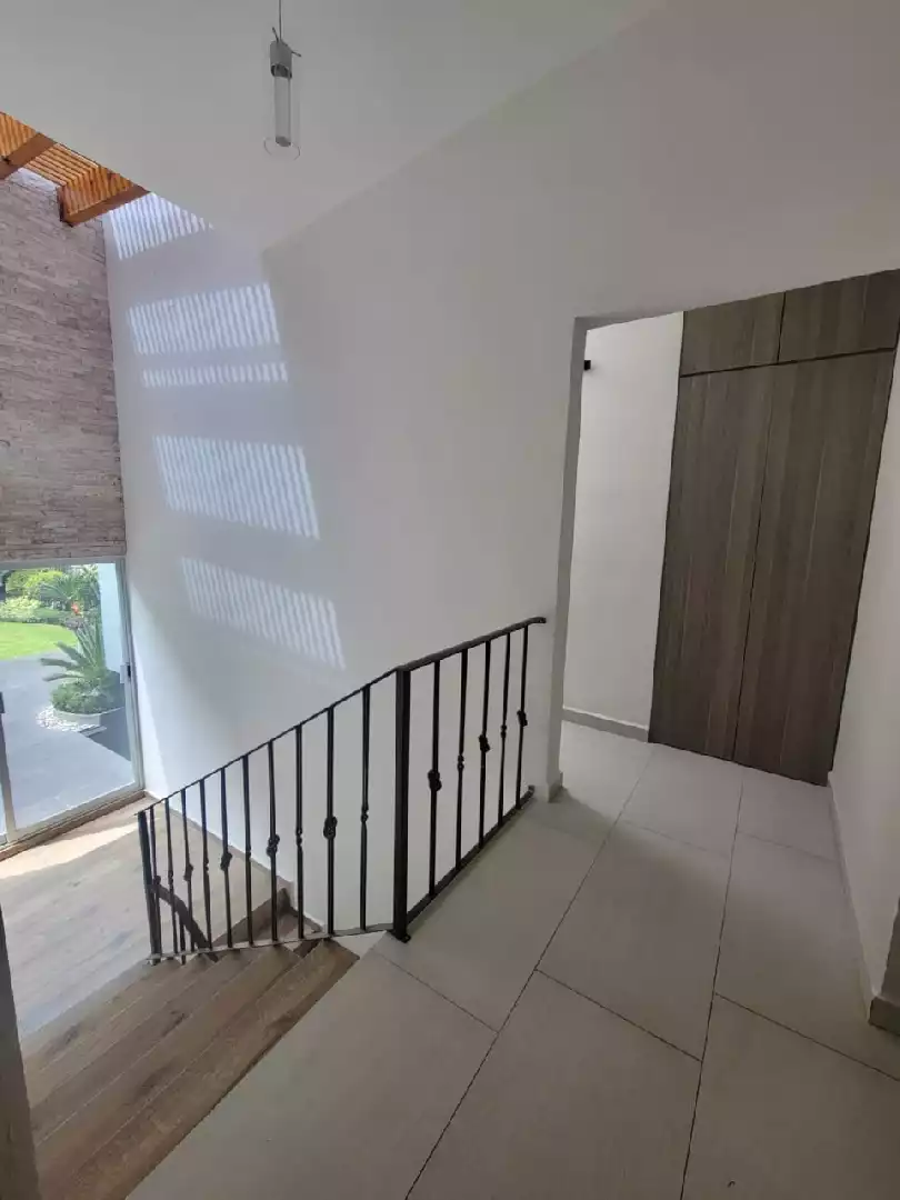 CASA EN  VENTA  EN  FRACCIONAMIENTO. CON  VIGILANCIA LA  CAÑADA  CUERNAVACA MORELOS