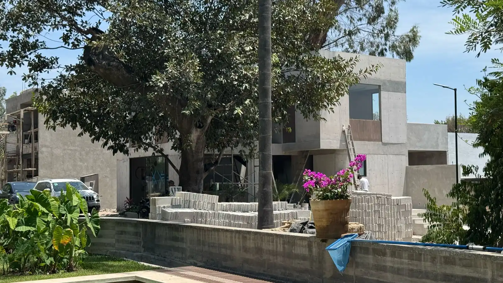 Casa en colonia Acapantzingo en fraccionamiento con vigilancia, Cuernavaca Morelos