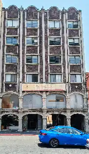 SE RENTA EDIFICIO POR PISOS, EN EL CENTRO DE CUERNAVACA