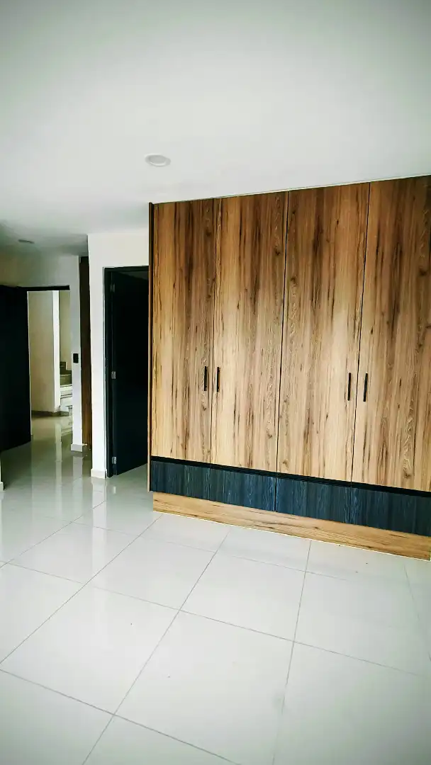 CASA EN PRIVADA DE 8 CASAS EN LOMAS TRUJILLO EN TEMIXCO MORELOS