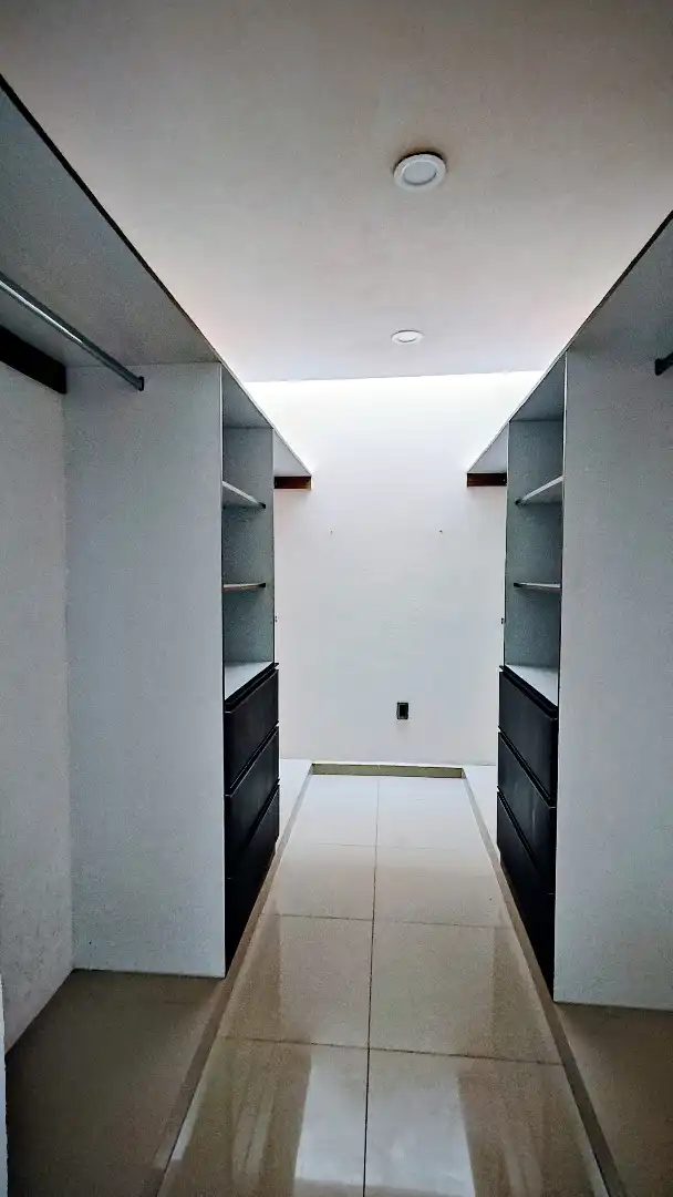 CASA EN PRIVADA DE 8 CASAS EN LOMAS TRUJILLO EN TEMIXCO MORELOS