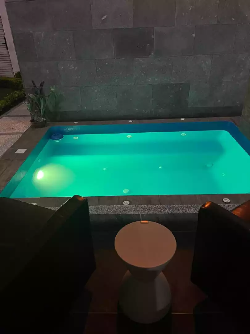 CASA EN VENTA EN FRACC. CON VIGILANCIA. AMPLIACIÓN VISTA HERMOSA