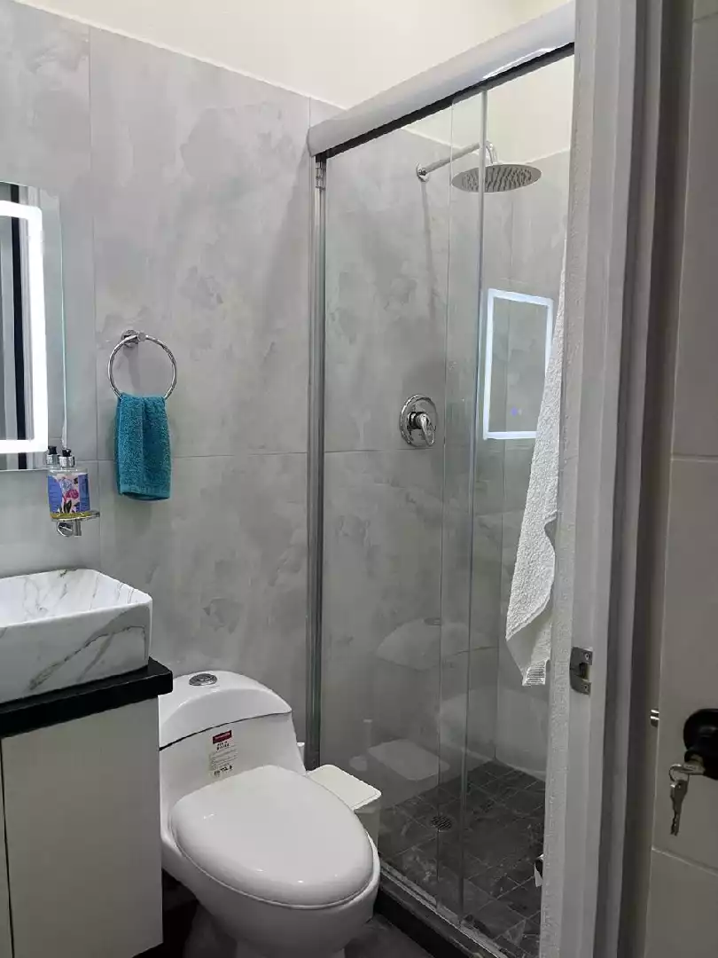 CASA EN VENTA EN FRACC. CON VIGILANCIA. AMPLIACIÓN VISTA HERMOSA