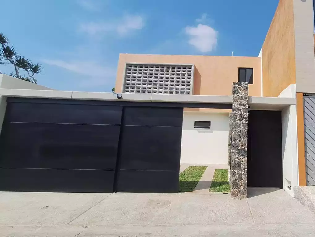 Casa en venta en Lomas de Cortes