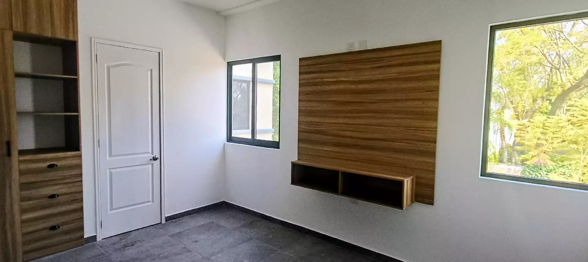 CASA EN VENTA EN RESIDENCIAL MAXIMILIANO, ACAPATZINGO, CUERNAVACA MOR.