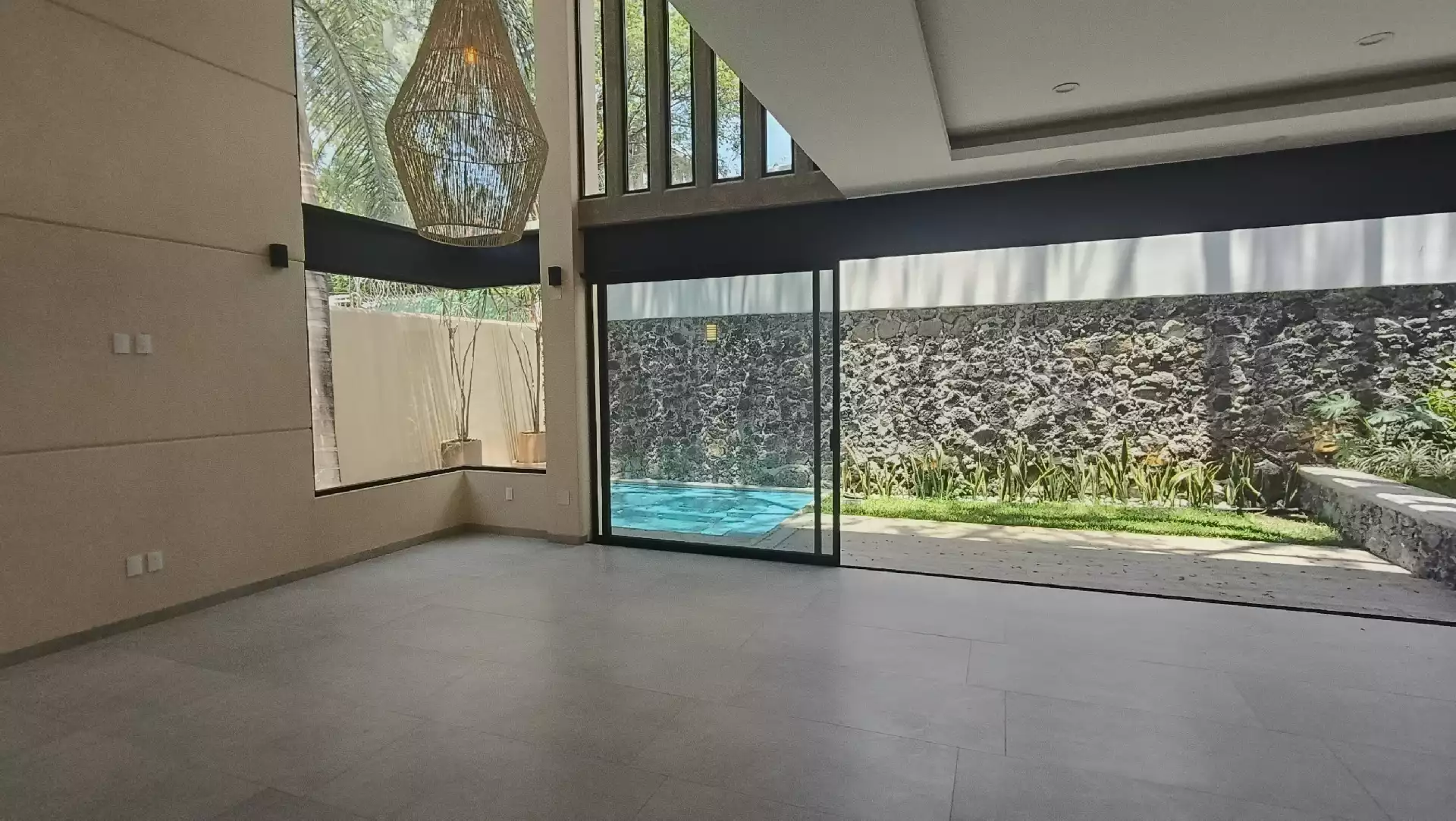 ¡Casa Exclusiva en Venta en Lomas del Mirador, Cuernavaca, Morelos!