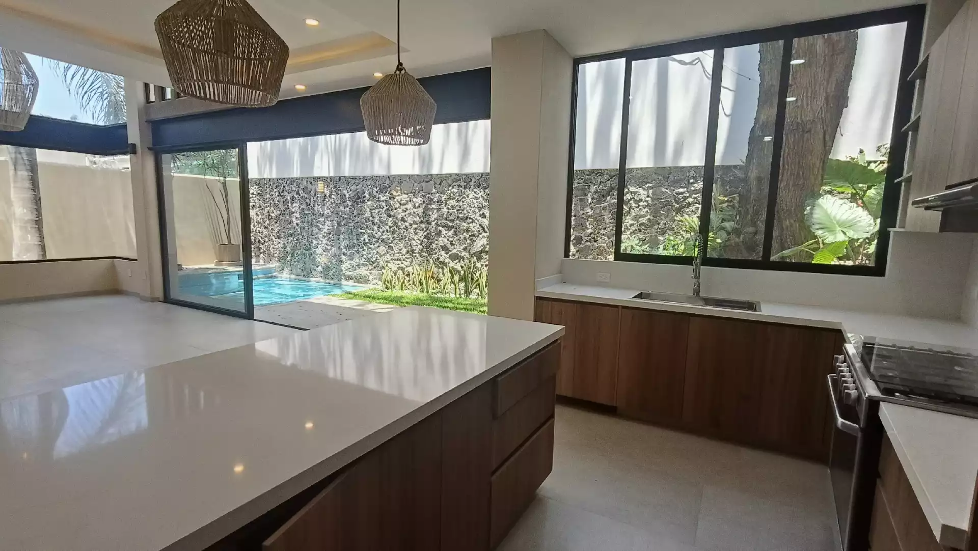 ¡Casa Exclusiva en Venta en Lomas del Mirador, Cuernavaca, Morelos!
