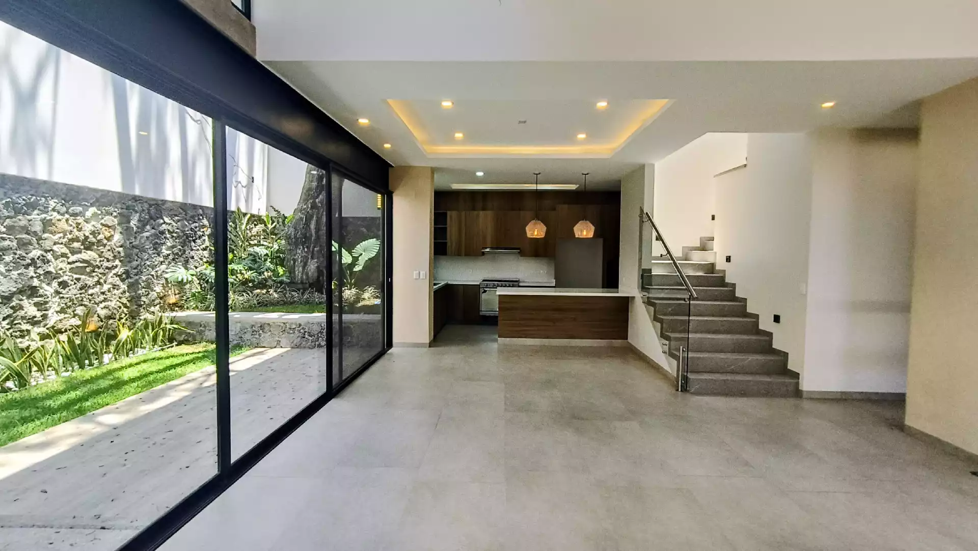 ¡Casa Exclusiva en Venta en Lomas del Mirador, Cuernavaca, Morelos!