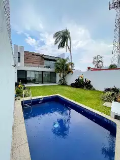 CASA EN RENTA CON VIGILANCIA EN ZONA NORTE EN CUERNAVACA, MORELOS