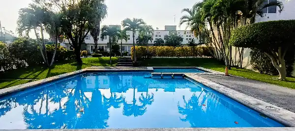 CASA EN CONDOMINIO EN VENTA CON ALBERCA LIBRE DE GRAVÁMEN EN COLINAS DEL ALTAR EN TEMIXCO,MORELOS