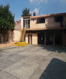 EN VENTA PROPIEDAD  IDEAL  PARA  ESCUELA