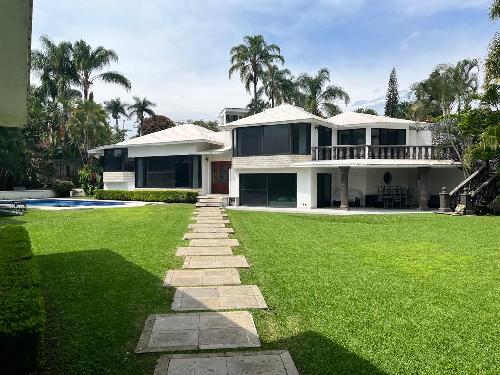 CASA EN VENTA/RENTA  EN ZONA DORADA CUERNAVACA MORELOS