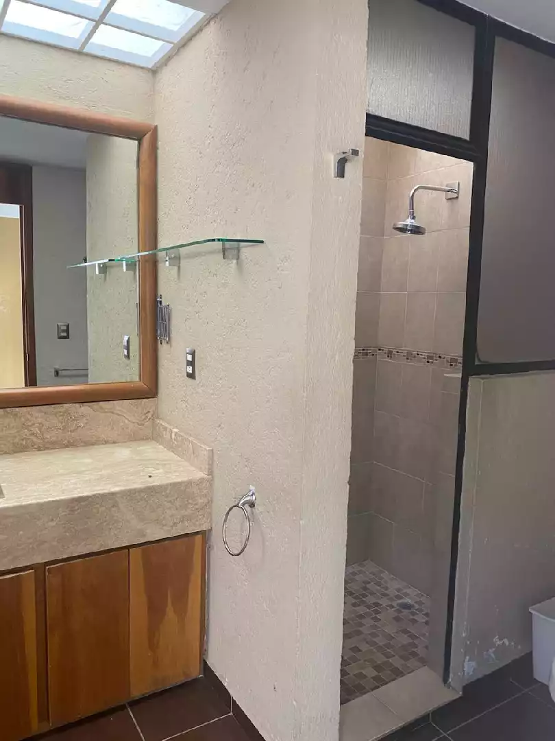 CASA EN VENTA / RENTA EN JIUTEPEC MORELOS