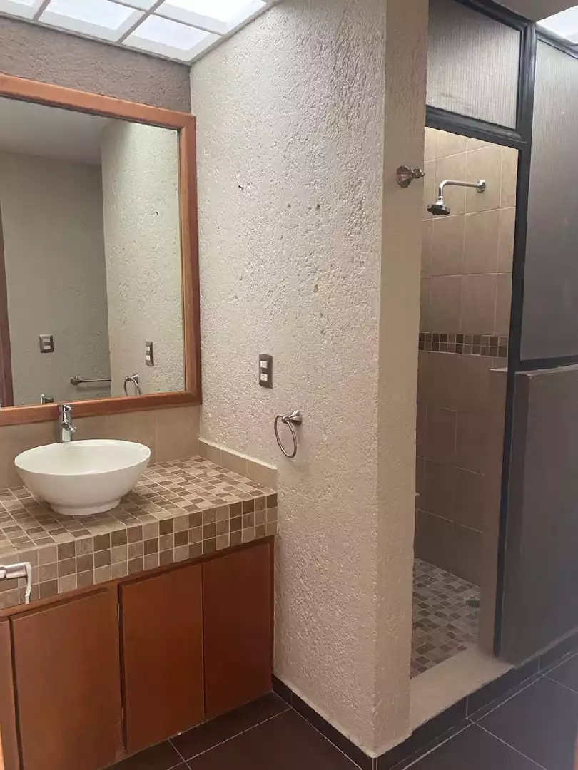 CASA EN VENTA / RENTA EN JIUTEPEC MORELOS
