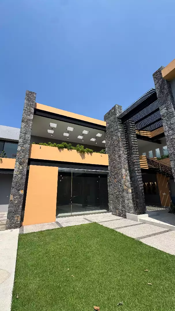CASA EN VENTA / RENTA  EN CUERNAVACA MORELOS