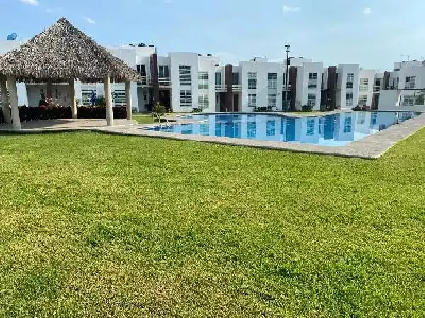 CASA EN RENTA EN JIUTEPEC MORELOS