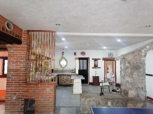 Casa tipo Colonial