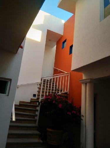 Casa Comercial