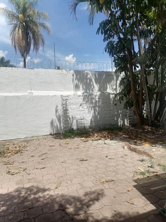 Casa comercial en Acapantzingo ideal como bodega 
