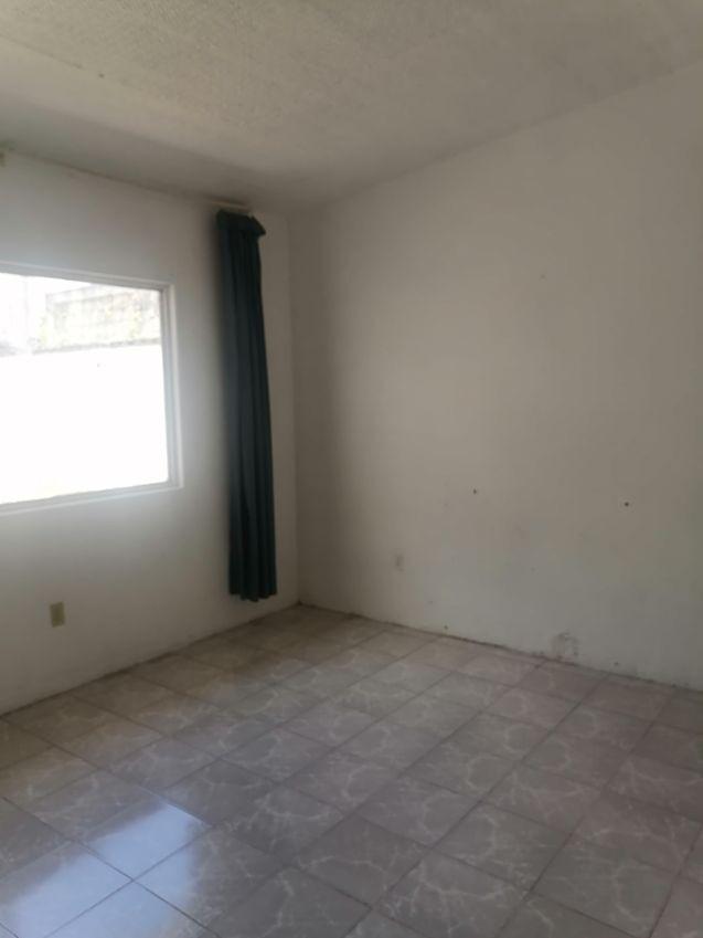 Casa comercial en Acapantzingo ideal como bodega 