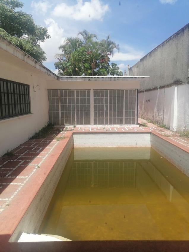 Casa comercial en Acapantzingo ideal como bodega 