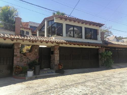 Renta / Venta Casa en Fraccionamiento en Vista Hermosa