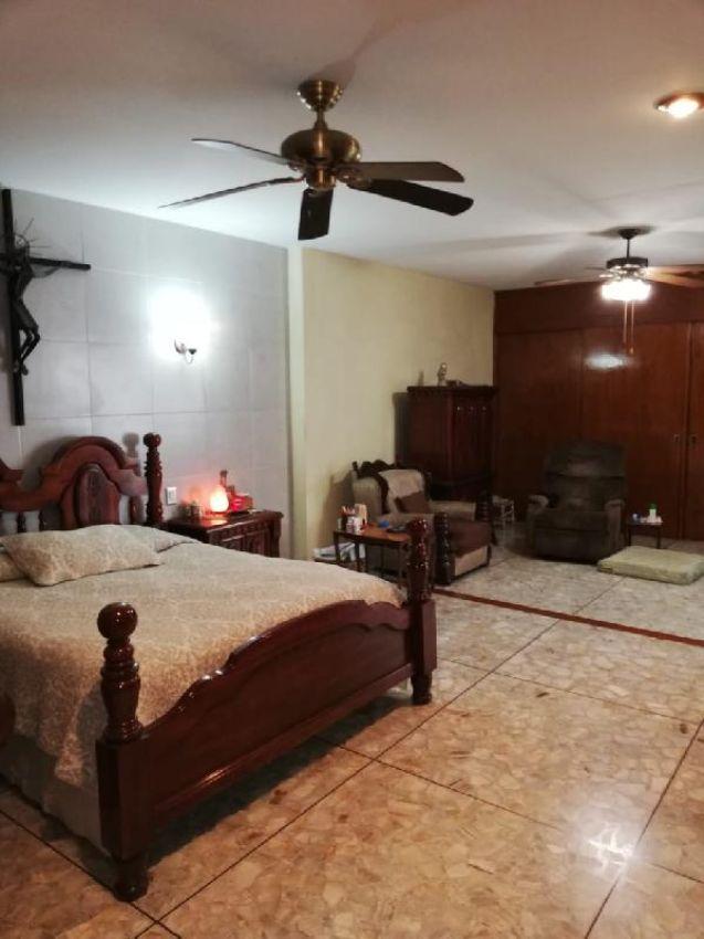 Casa sola en las Palmas