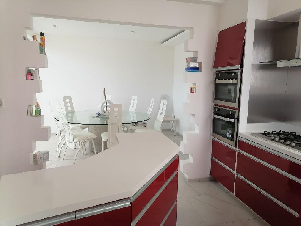 Espectacular residencia en Mascareño, Vista Hermosa