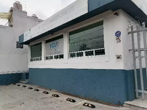 Enorme y ubicadisimo local ideal para franquicias