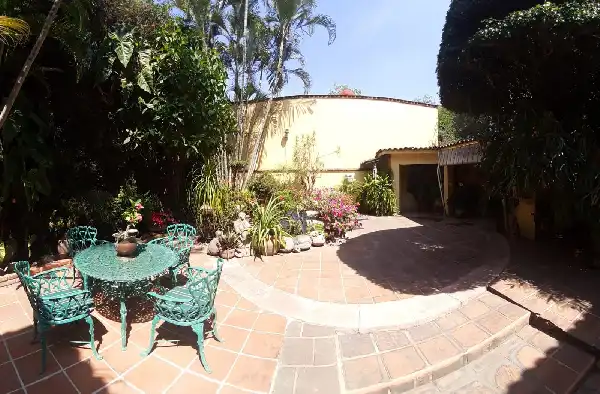 Casa en privada con porton eléctrico, Las Palmas, Cuernavaca, Morelos