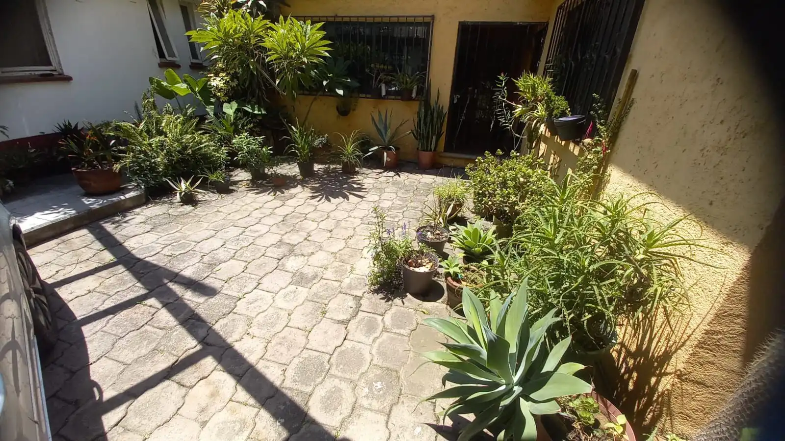 Casa como terreno en Maravillas, Cuernavaca, Morelos