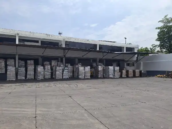 Bodega en venta o renta, Pedregal de las fuentes, Jiutepec.