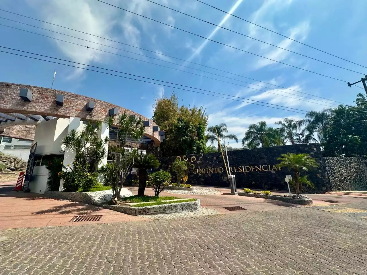 Casa en venta en residencial Corinto, Burgos bugambilias