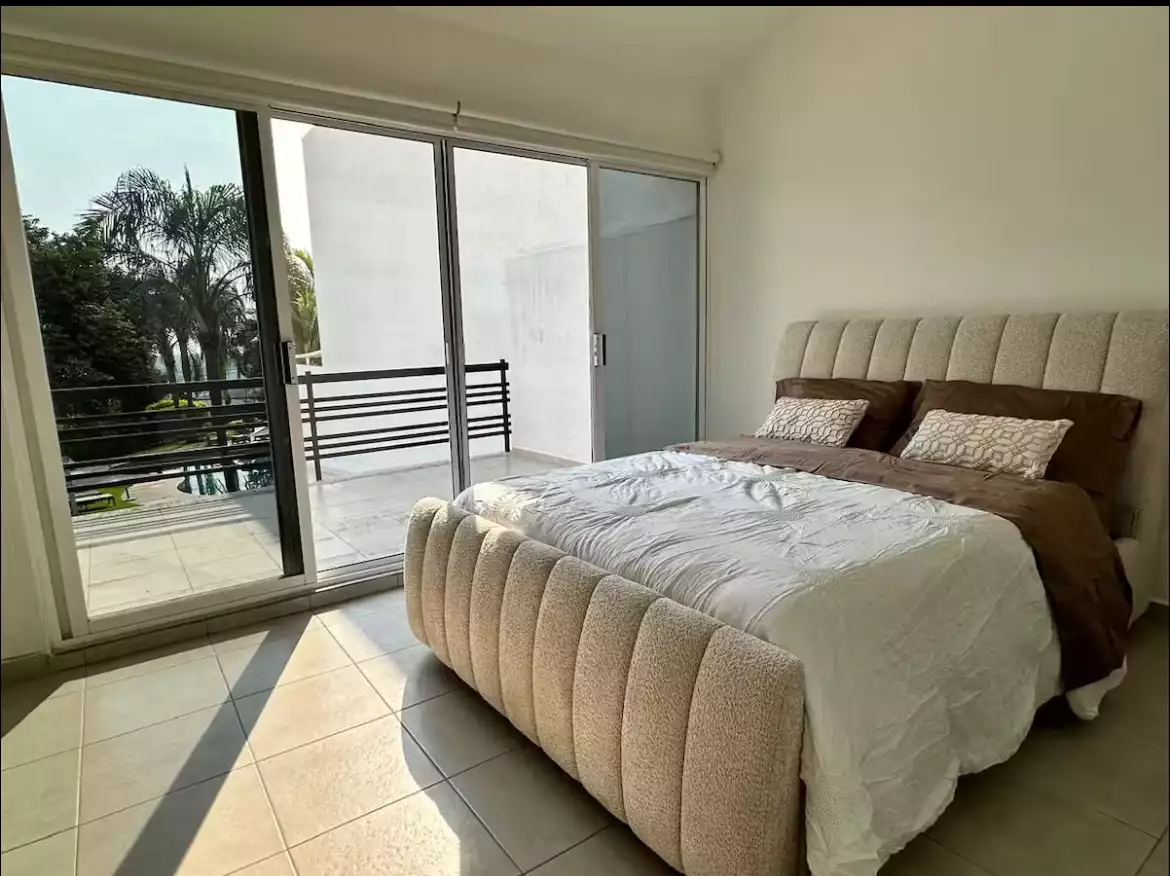 Casa en venta en residencial Corinto, Burgos bugambilias