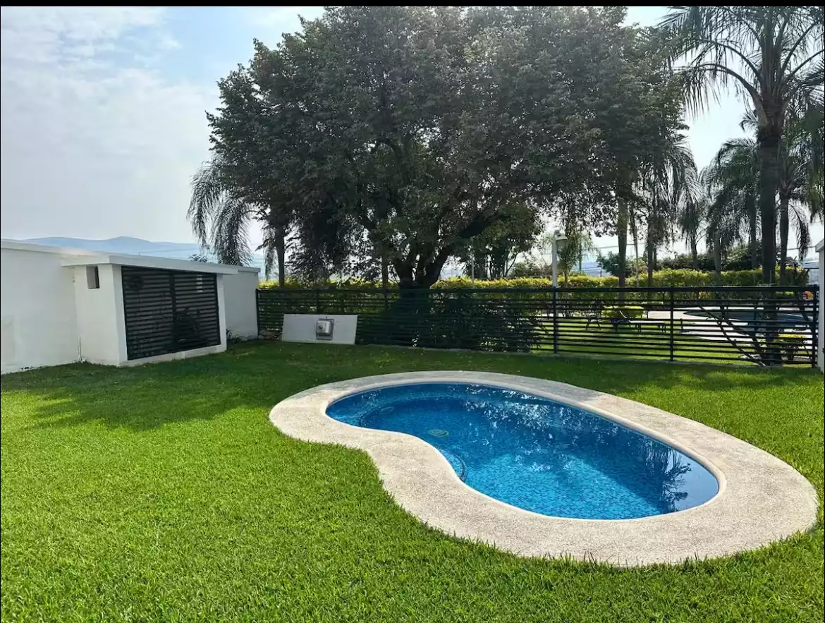 Casa en venta en residencial Corinto, Burgos bugambilias
