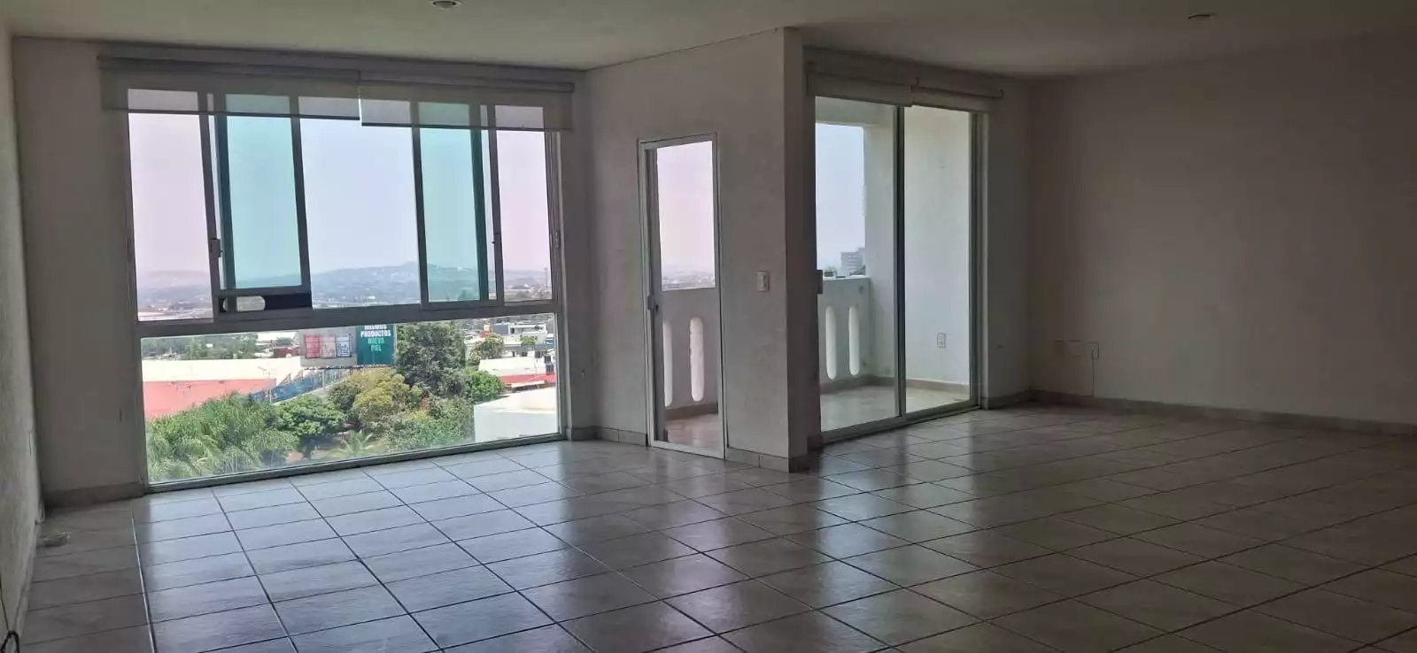 Departamento en renta  y venta, condominio la Joya