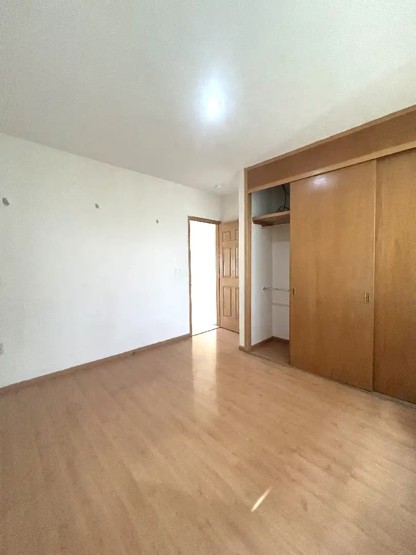 Departamento en La Joya en Renta