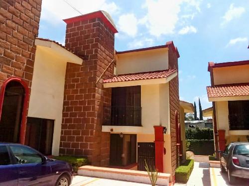 Linda Casa en Renta zona Norte Fácil acceso Autopista y UAEM