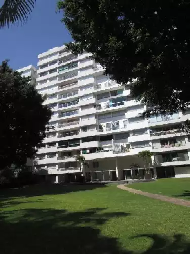 Departamento en Renta zona dorada con amenidades