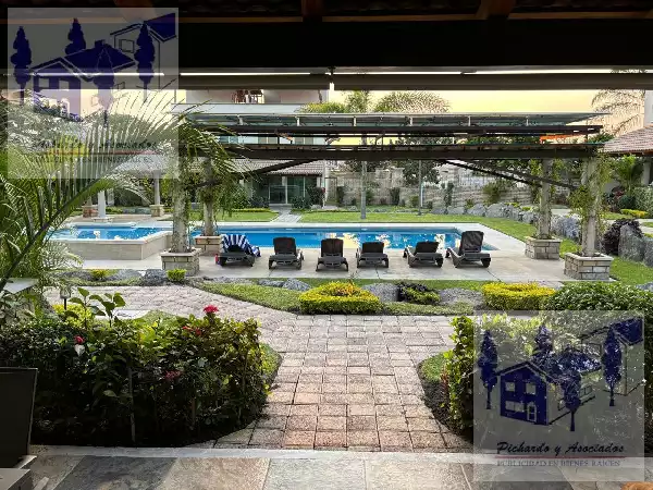 Casa en venta en Lomas del Manantial, Xochitepec, Morelos