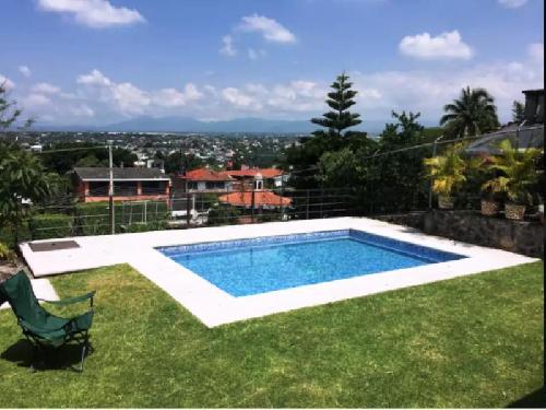CASA EN FRACC. BRISAS A 10 MINS DE CUERNAVACA